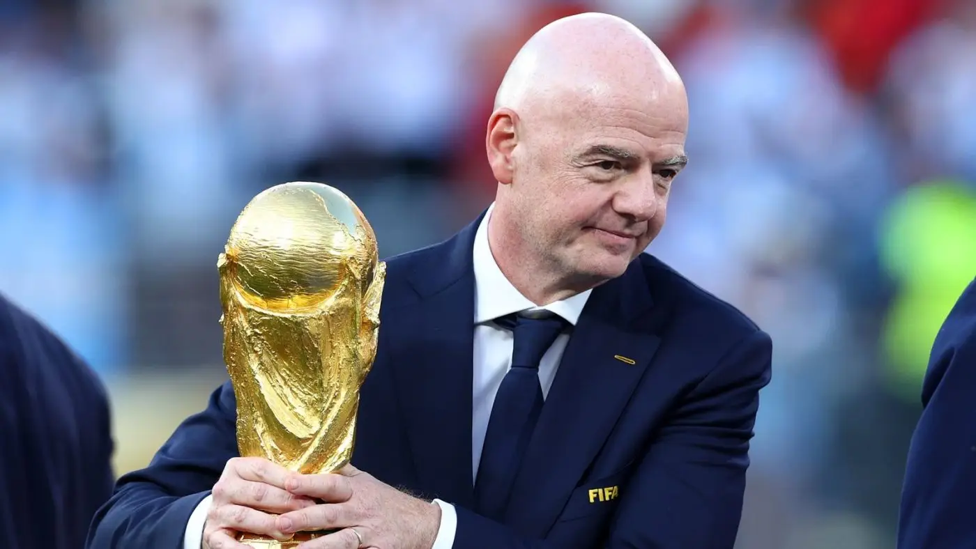 世界杯：国际足联主席贾尼·因凡蒂诺提出3000万英镑激励，促成员支持有争议的私人投资计划